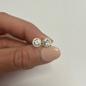 Suzy Levian Yellow Sterling Silver White CZ Halo Stud Earrings NWT
